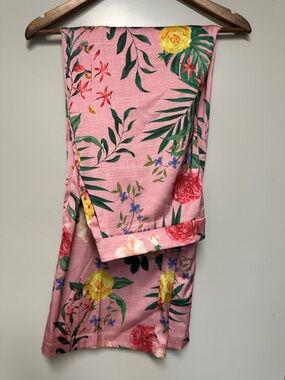 Pink floral dress pant (NEW) - LARGE